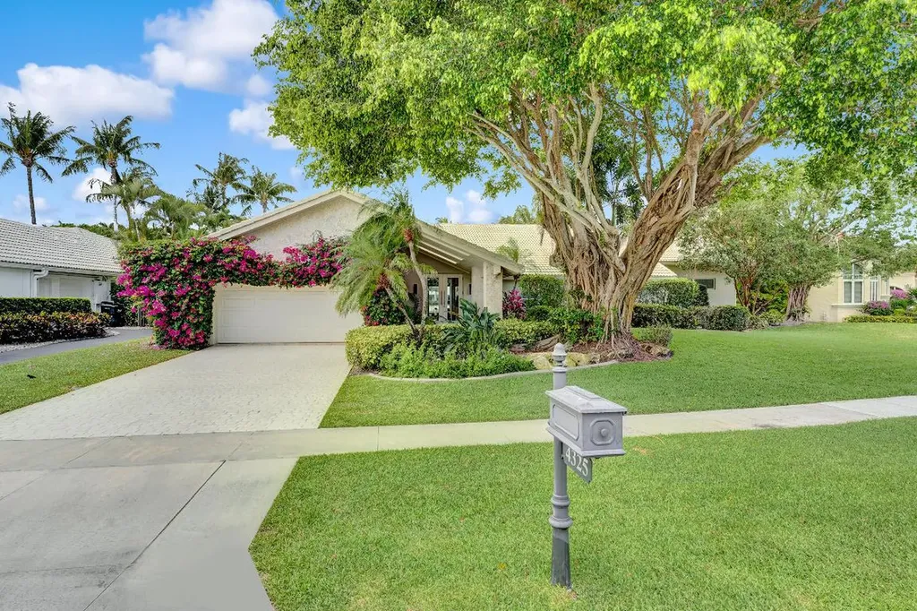 4325 White Cedar Drive Delray Beach FL 33445