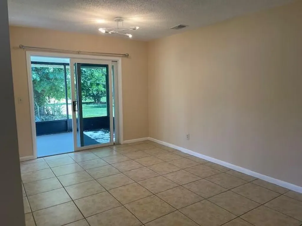 1719 SW Import Drive Port St Lucie FL 34953