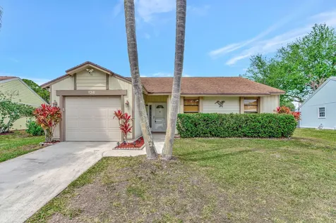 126 Greentree Circle Jupiter FL 33458