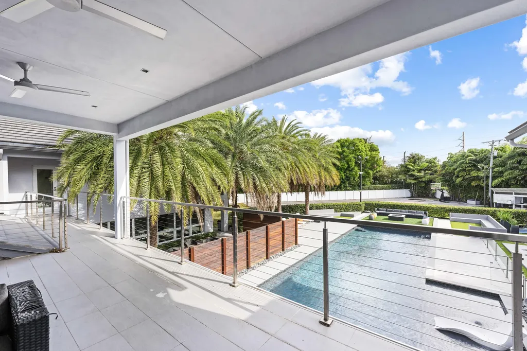 7047 San Sebastian Circle Boca Raton FL 33433