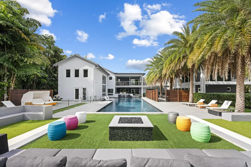 7047 San Sebastian Circle Boca Raton FL 33433