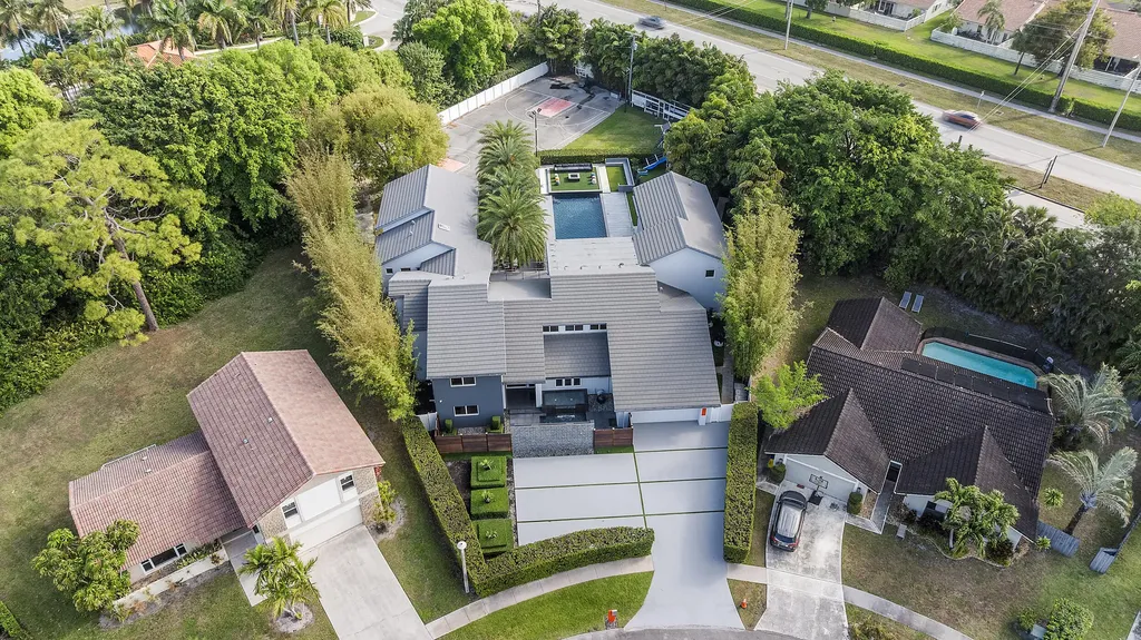 7047 San Sebastian Circle Boca Raton FL 33433