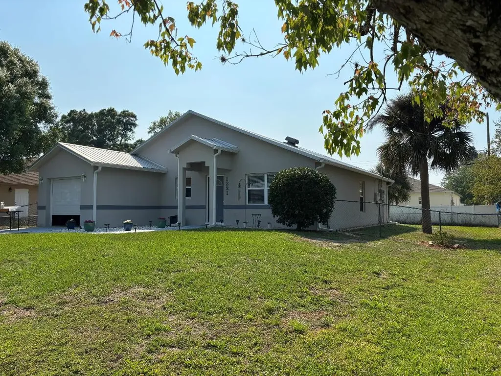 1221 Seahouse Street Sebastian FL 32958