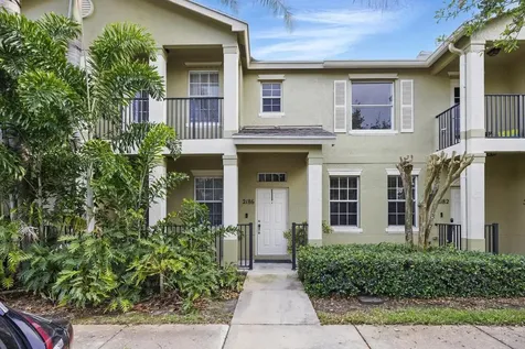 2186 SE Fern Park Drive Port St Lucie FL 34952