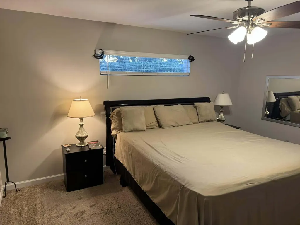 425 NW Hutchins Street Port St Lucie FL 34983