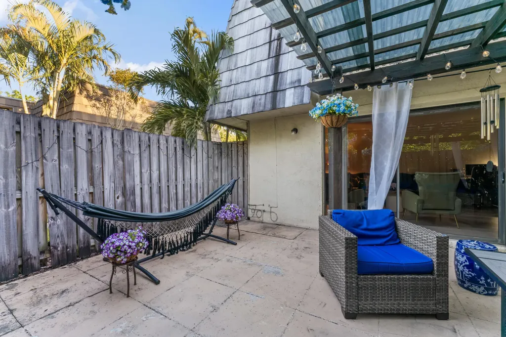 1630 Forest Lakes Circle West Palm Beach FL 33406