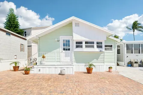 307 Nettles Boulevard Jensen Beach FL 34957