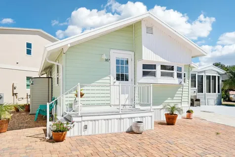 307 Nettles Boulevard Jensen Beach FL 34957