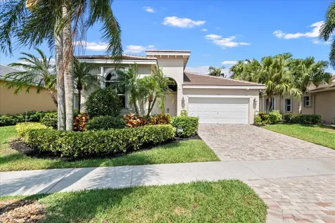 4231 Imperial Isle Drive Lake Worth FL 33449