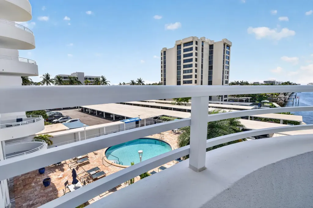 2200 S Ocean Boulevard Delray Beach FL 33483