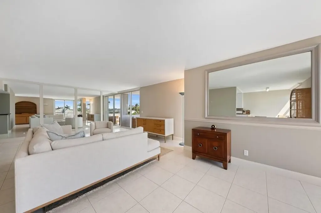 2200 S Ocean Boulevard Delray Beach FL 33483