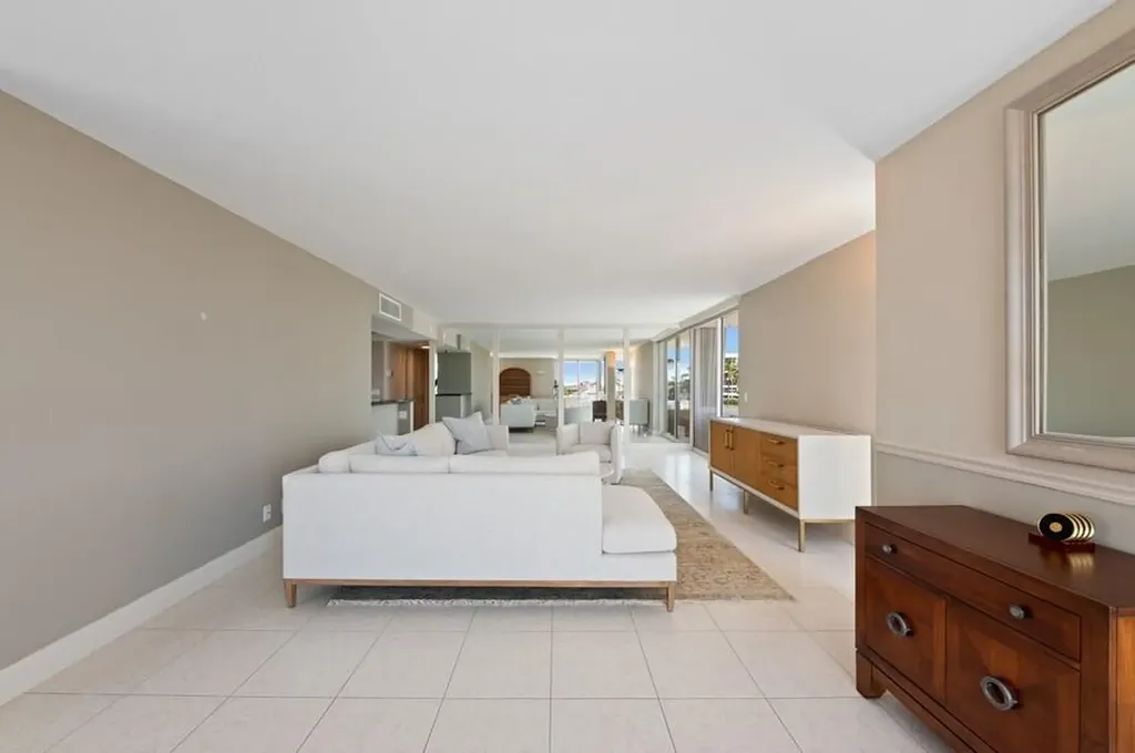 2200 S Ocean Boulevard Delray Beach FL 33483