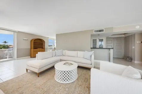 2200 S Ocean Boulevard Delray Beach FL 33483