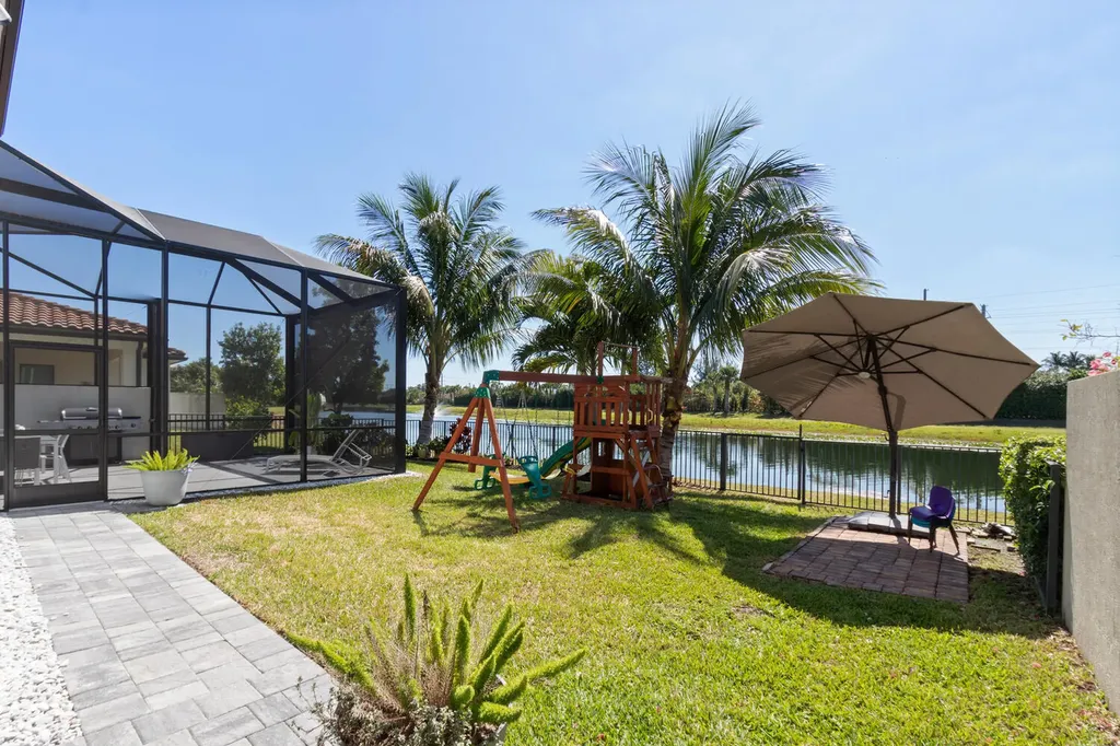 8451 Grand Prix Lane Boynton Beach FL 33472