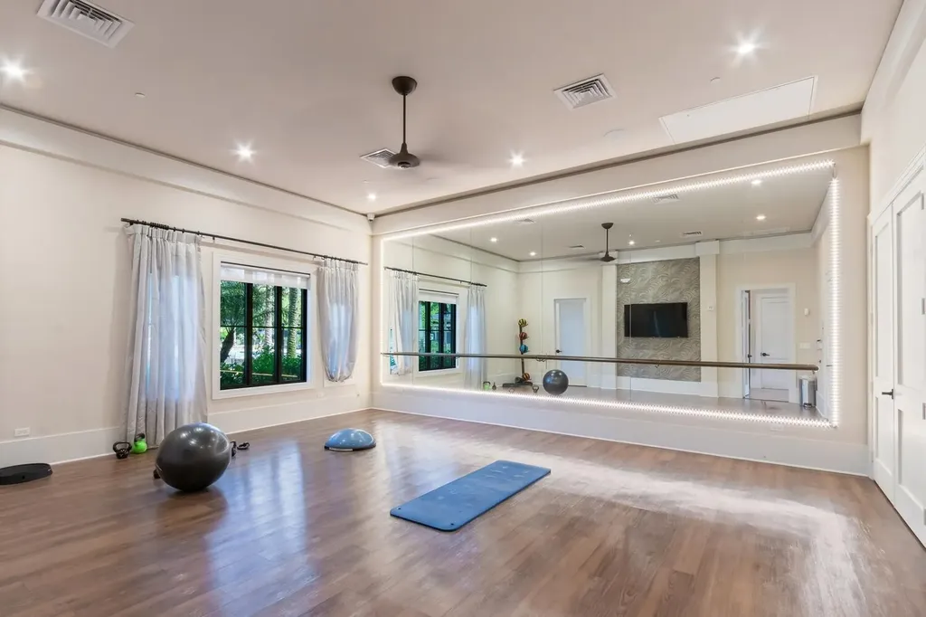 8451 Grand Prix Lane Boynton Beach FL 33472