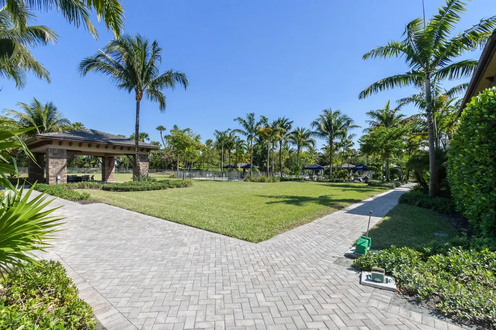8451 Grand Prix Lane Boynton Beach FL 33472