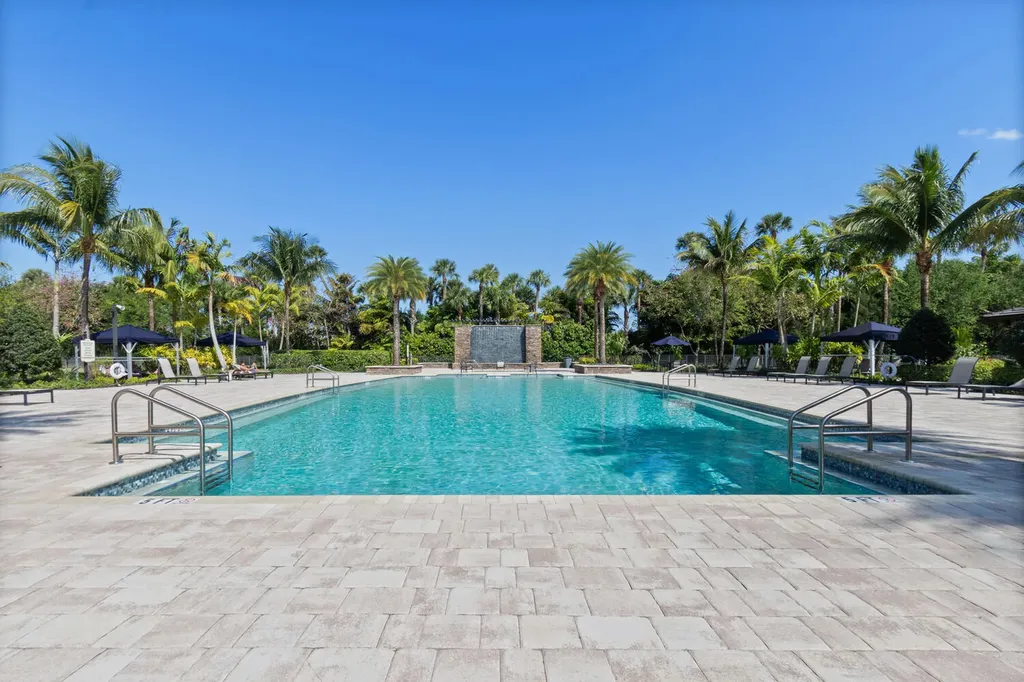 8451 Grand Prix Lane Boynton Beach FL 33472