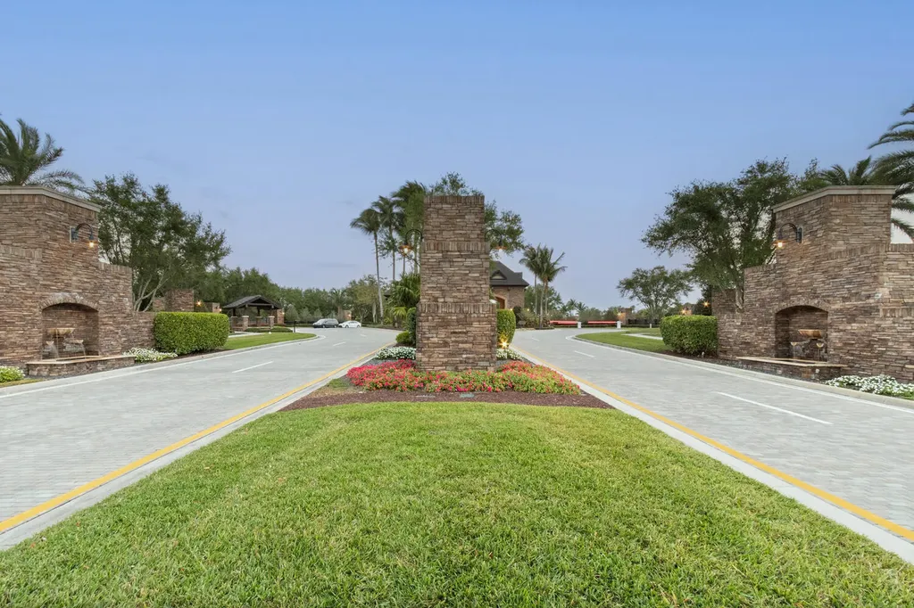 8451 Grand Prix Lane Boynton Beach FL 33472