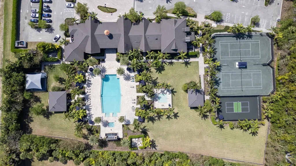 8451 Grand Prix Lane Boynton Beach FL 33472