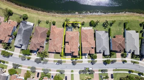 8451 Grand Prix Lane Boynton Beach FL 33472