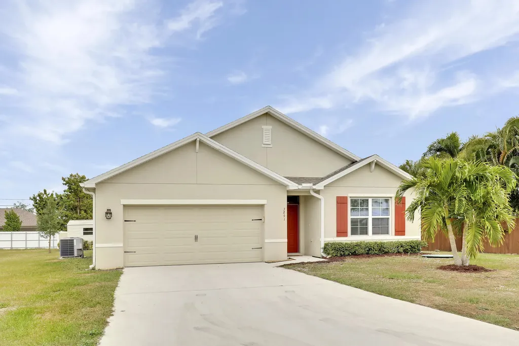 3891 SW Chaffin Street Port St Lucie FL 34953