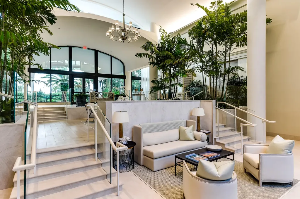 2000 S Ocean Boulevard Palm Beach FL 33480