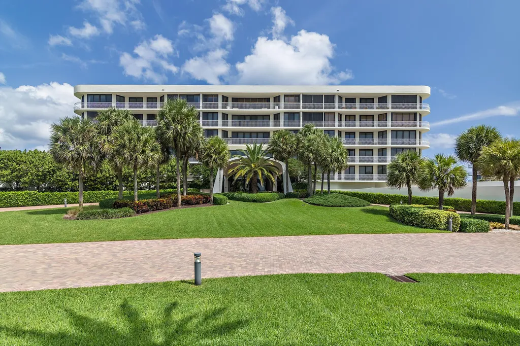 2000 S Ocean Boulevard Palm Beach FL 33480