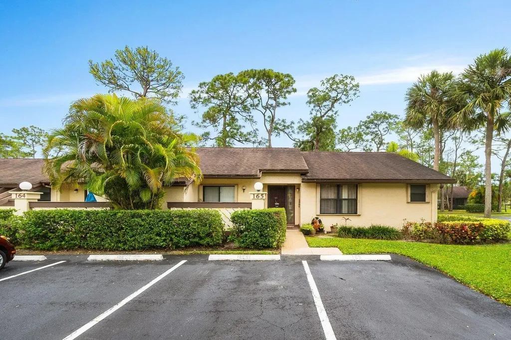 165 Pinto Palm Court Royal Palm Beach FL 33411