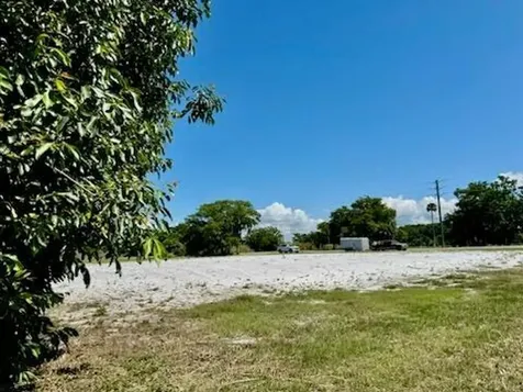 5646 Us Highway 441 Okeechobee FL 34974