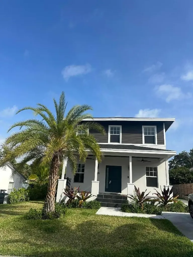 905 39th Street West Palm Beach FL 33407