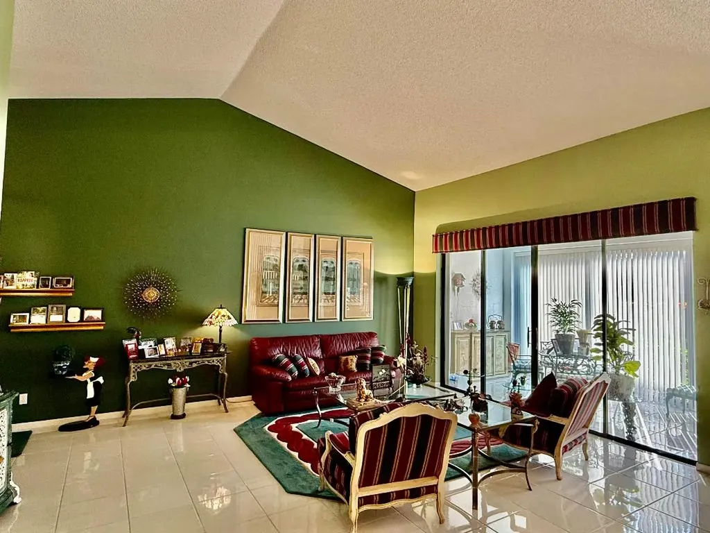 8304 Waterline Drive Boynton Beach FL 33472