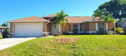 6769 NW Abigail Avenue Port St Lucie FL 34983