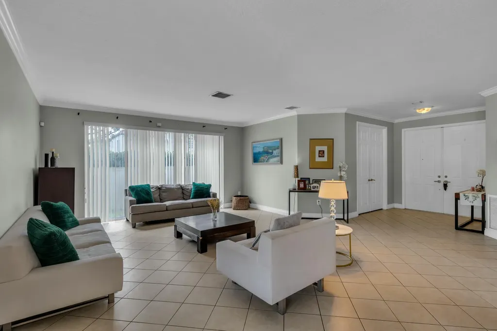 9895 Shepard Place Wellington FL 33414