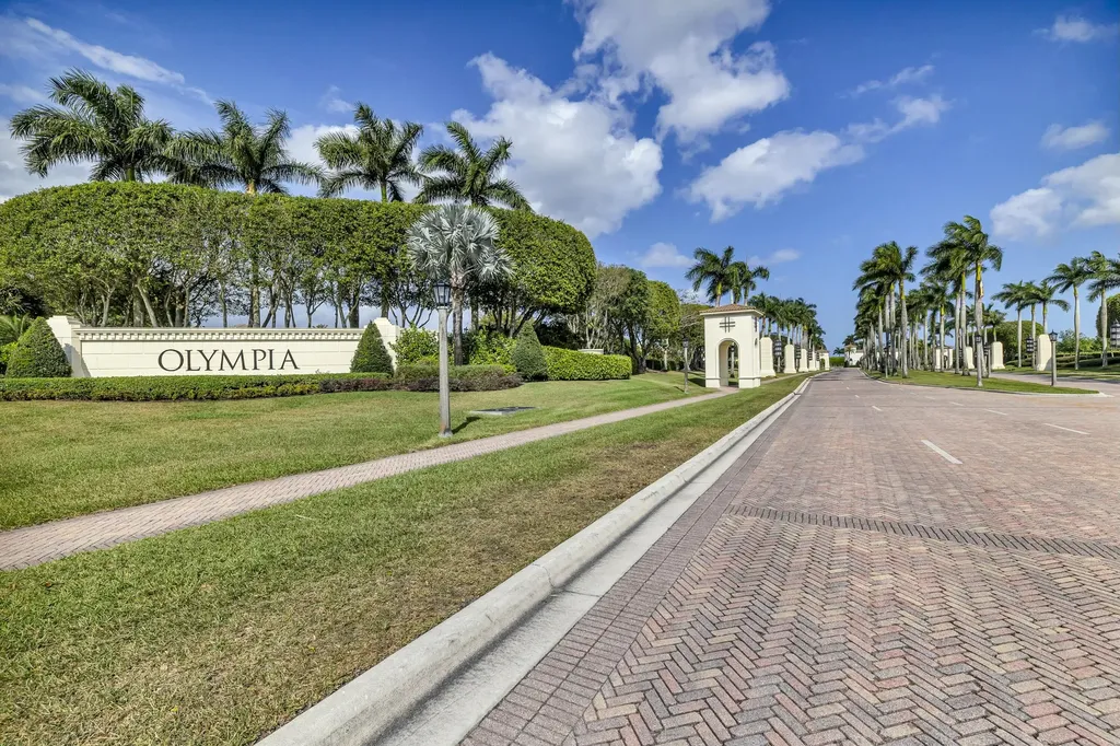 9895 Shepard Place Wellington FL 33414