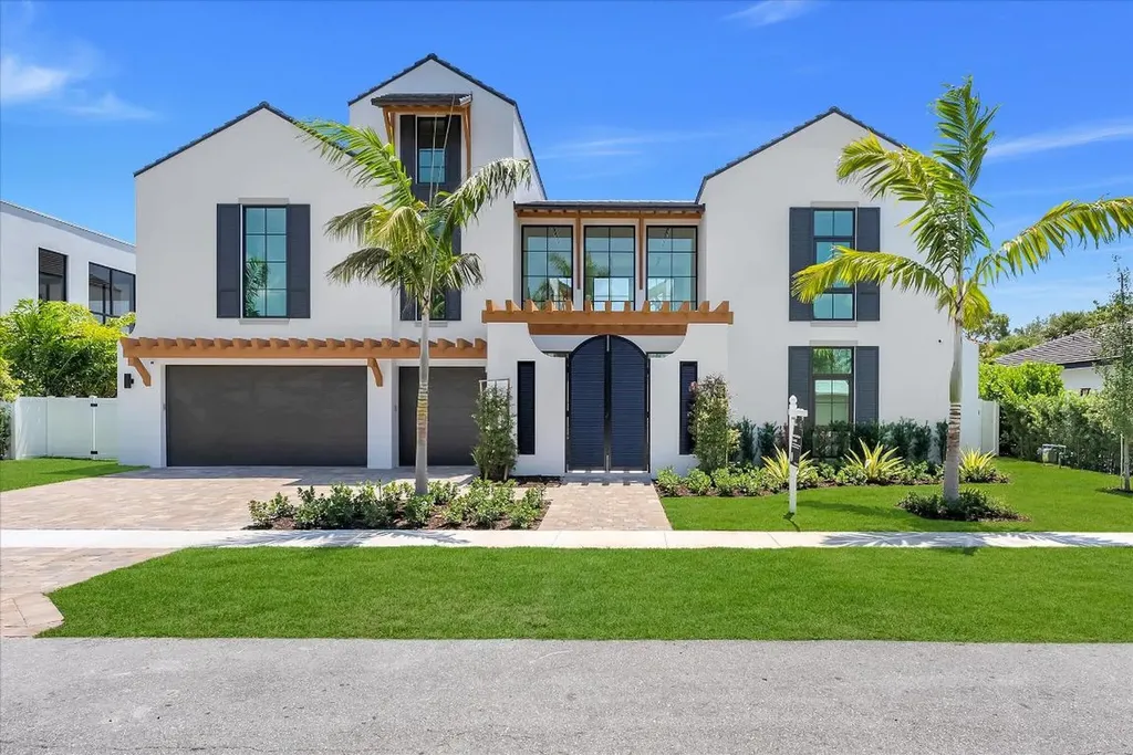 880 NE 3rd Avenue Boca Raton FL 33432