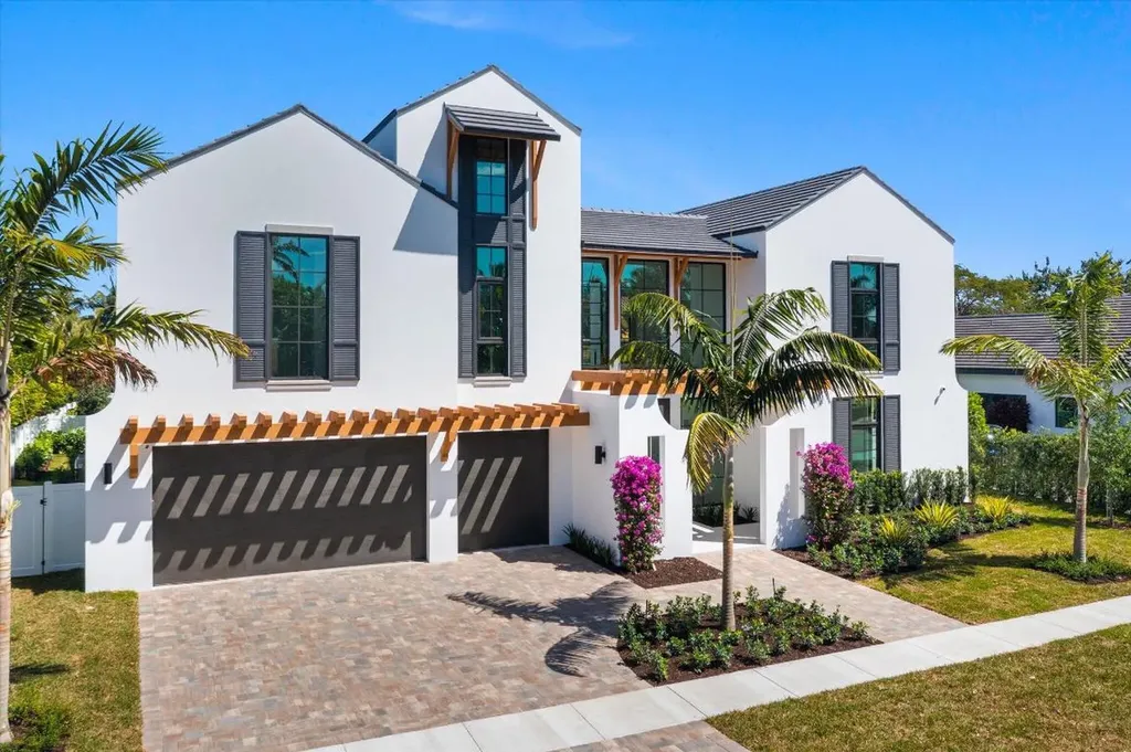 880 NE 3rd Avenue Boca Raton FL 33432