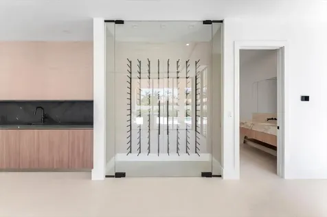 880 NE 3rd Avenue Boca Raton FL 33432