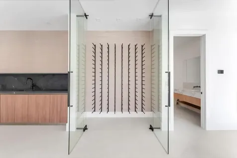 880 NE 3rd Avenue Boca Raton FL 33432