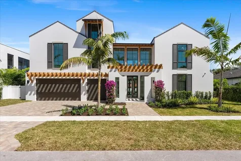 880 NE 3rd Avenue Boca Raton FL 33432