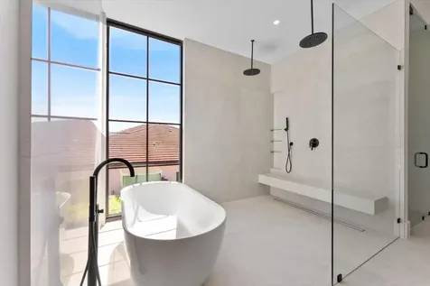 880 NE 3rd Avenue Boca Raton FL 33432