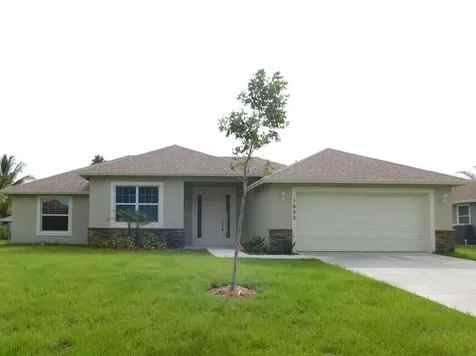 1650 SW Sylvester Lane Port St Lucie FL 34984