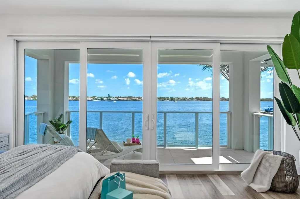 100 Water Club Court N North Palm Beach FL 33408