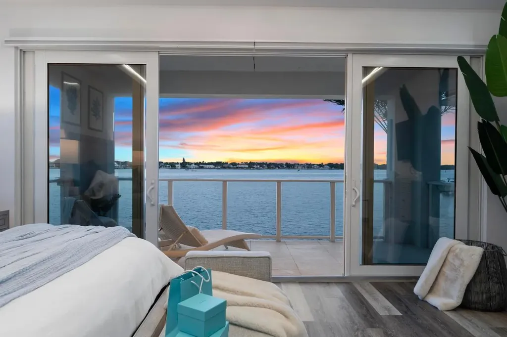 100 Water Club Court N North Palm Beach FL 33408