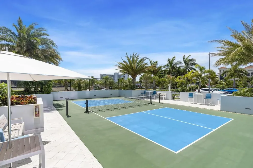 100 Water Club Court N North Palm Beach FL 33408