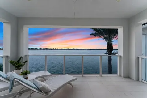 100 Water Club Court N North Palm Beach FL 33408