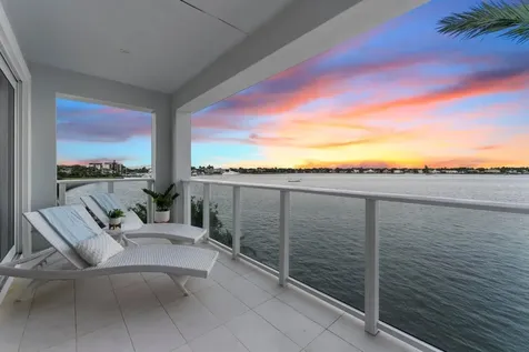 100 Water Club Court N North Palm Beach FL 33408