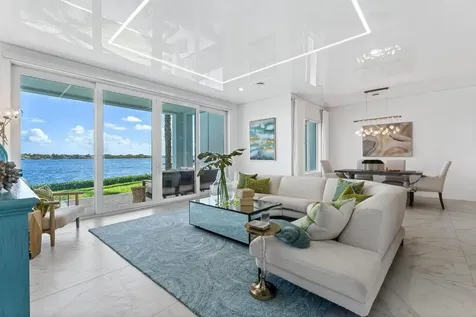 100 Water Club Court N North Palm Beach FL 33408