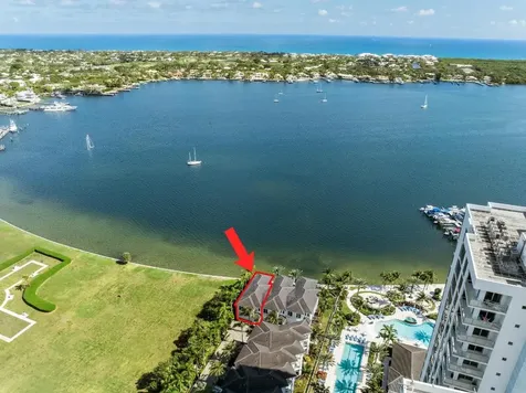 100 Water Club Court N North Palm Beach FL 33408