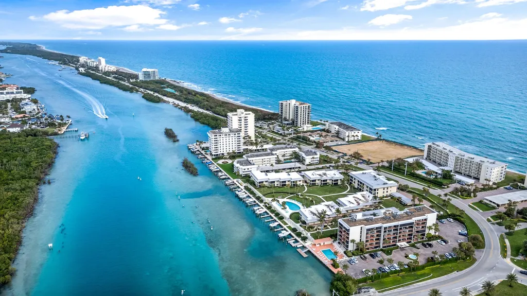 225 Beach Road Tequesta FL 33469