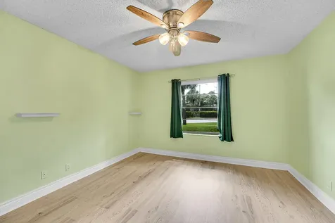 2301 Sabal Ridge Court Palm Beach Gardens FL 33418